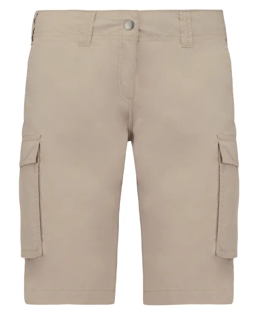 K756 - Lichte damesbermuda met diverse zakken Beige