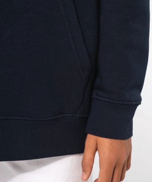 K4014 - Sweater met contrasterende capuchon met motief Black / Skate Graffiti