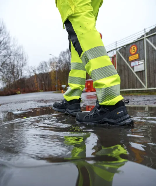 6527 SIGNALISATIESTRETCHBROEK MET SPIJKERZAKKEN EN 37,5™ TECHNOLOGIE EN ISO 20471 KLASSE 2 Geel/zwart